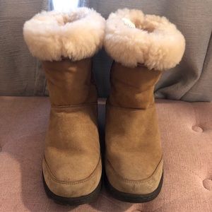 Good condition size 8 UGGS